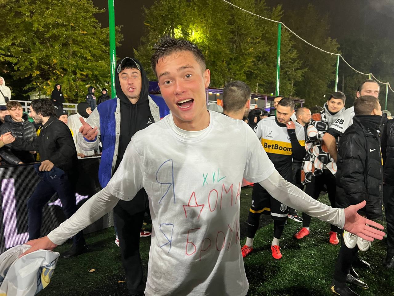 Броук бойз. ФК Броук Бойз. Володя XXL. Володя XXL футбол.