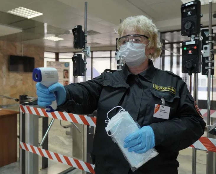 ограничения в санкт-петербурге. росгвардия фото. ковид в питере последние новости. питер март 2021. ковид в питере последние новости.