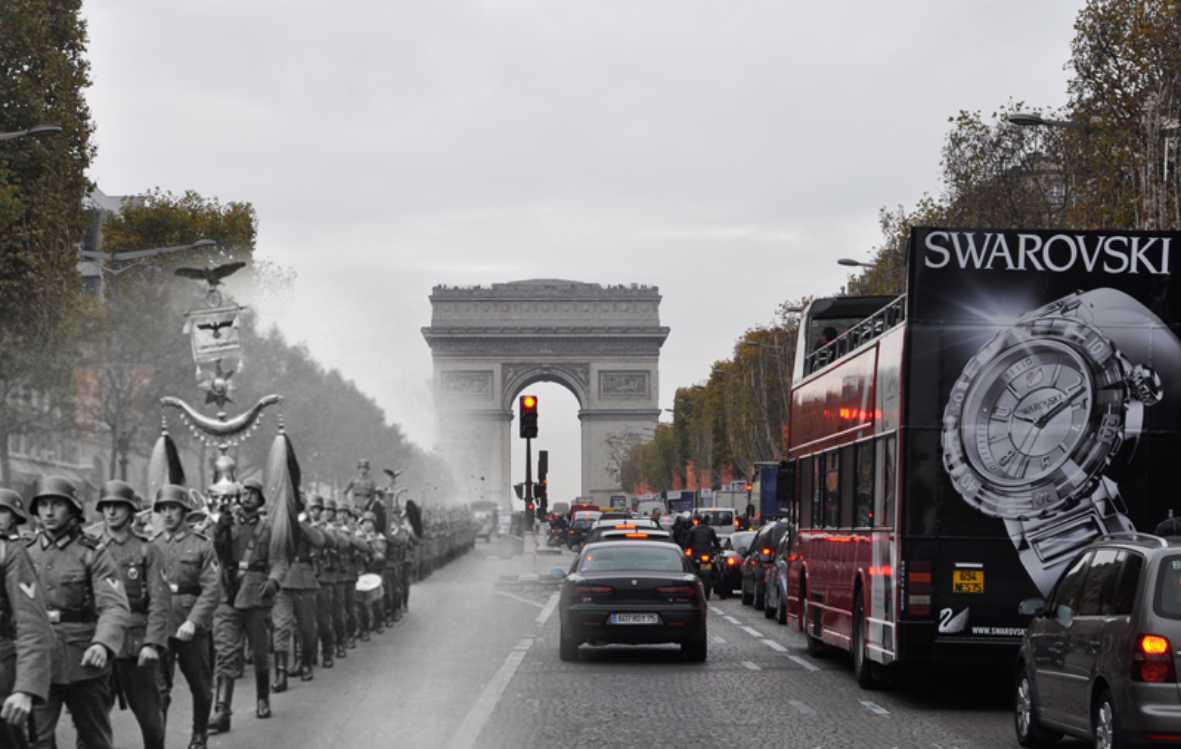 Париж войска. Парад на Елисейских полях 1940. Связь времен фото Париж 1940. Парад нацистов у Триумфальной арки в Париже.. Войны современности.