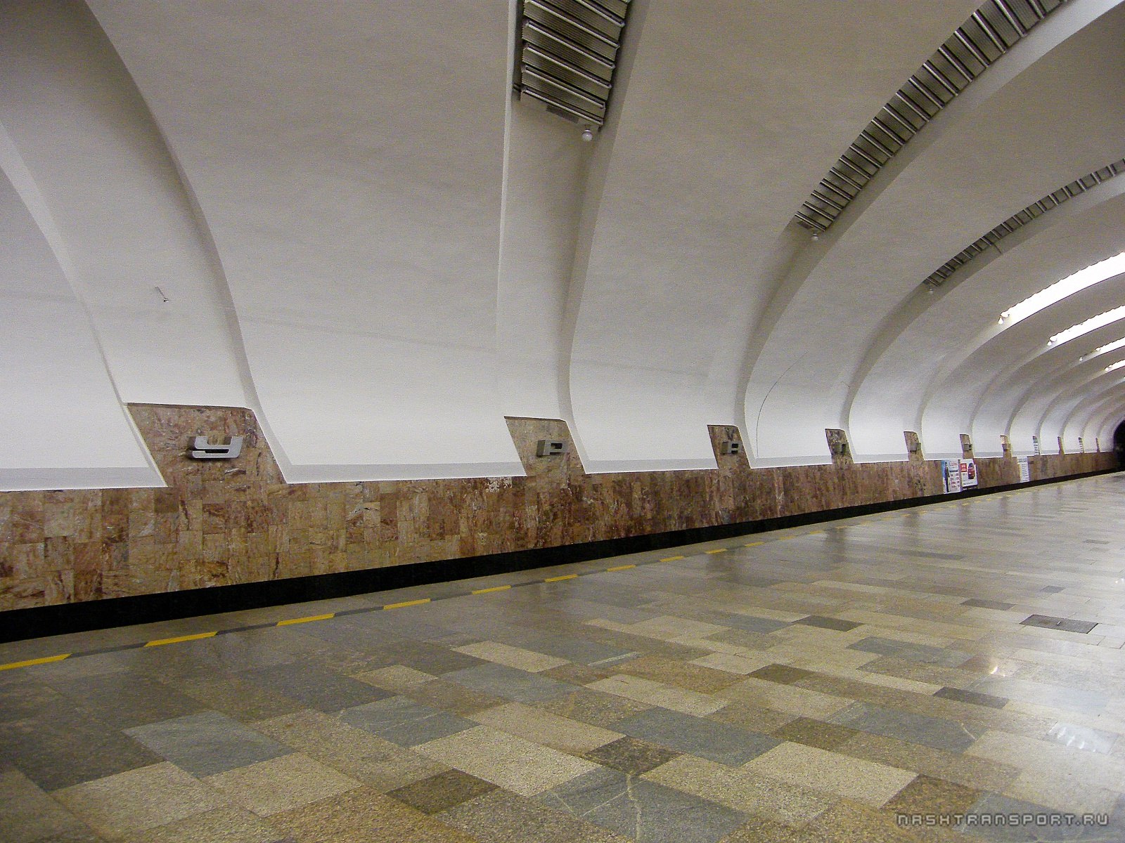 метро машиностроителей екатеринбург