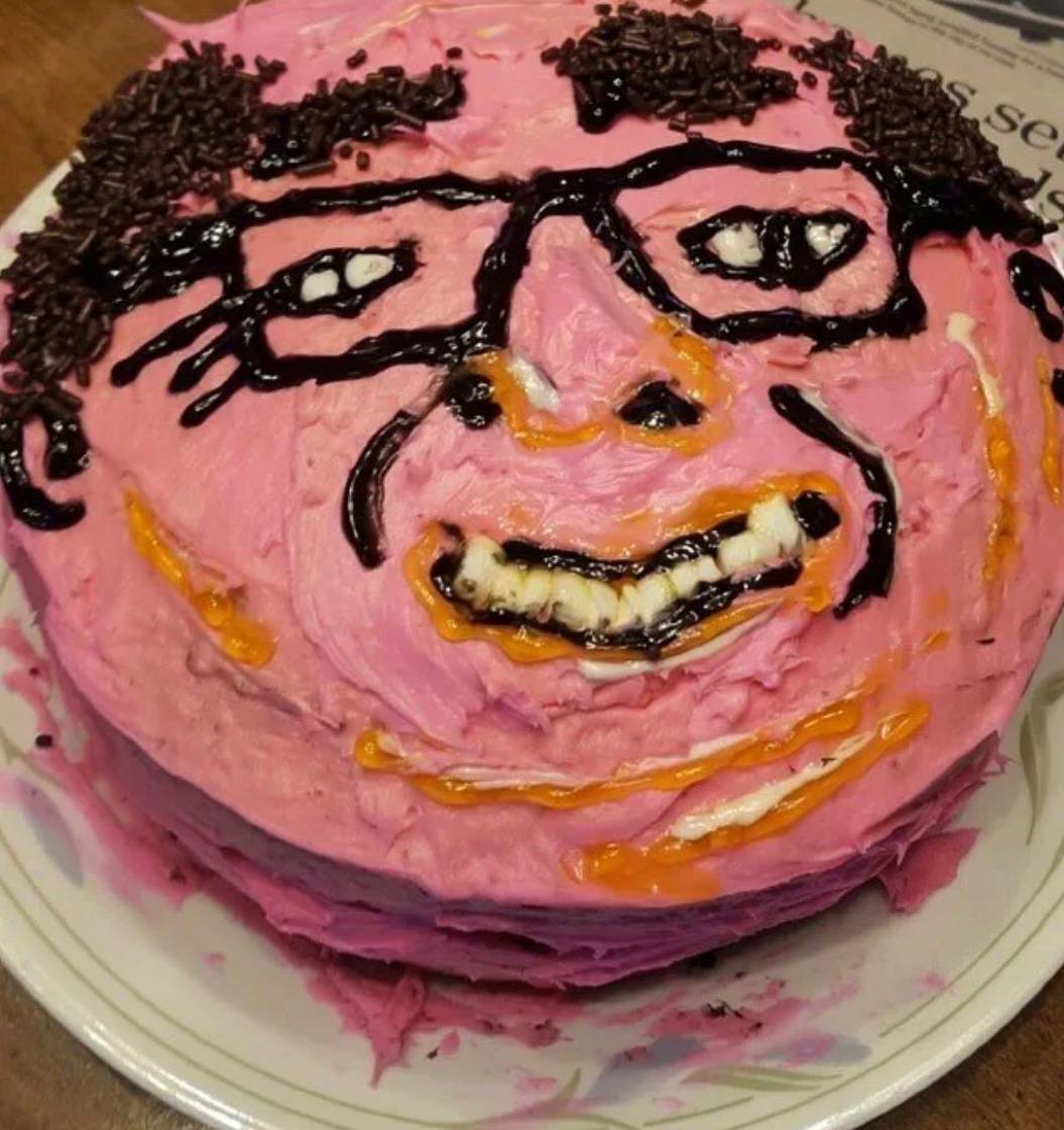 И торты могу печь Мем
