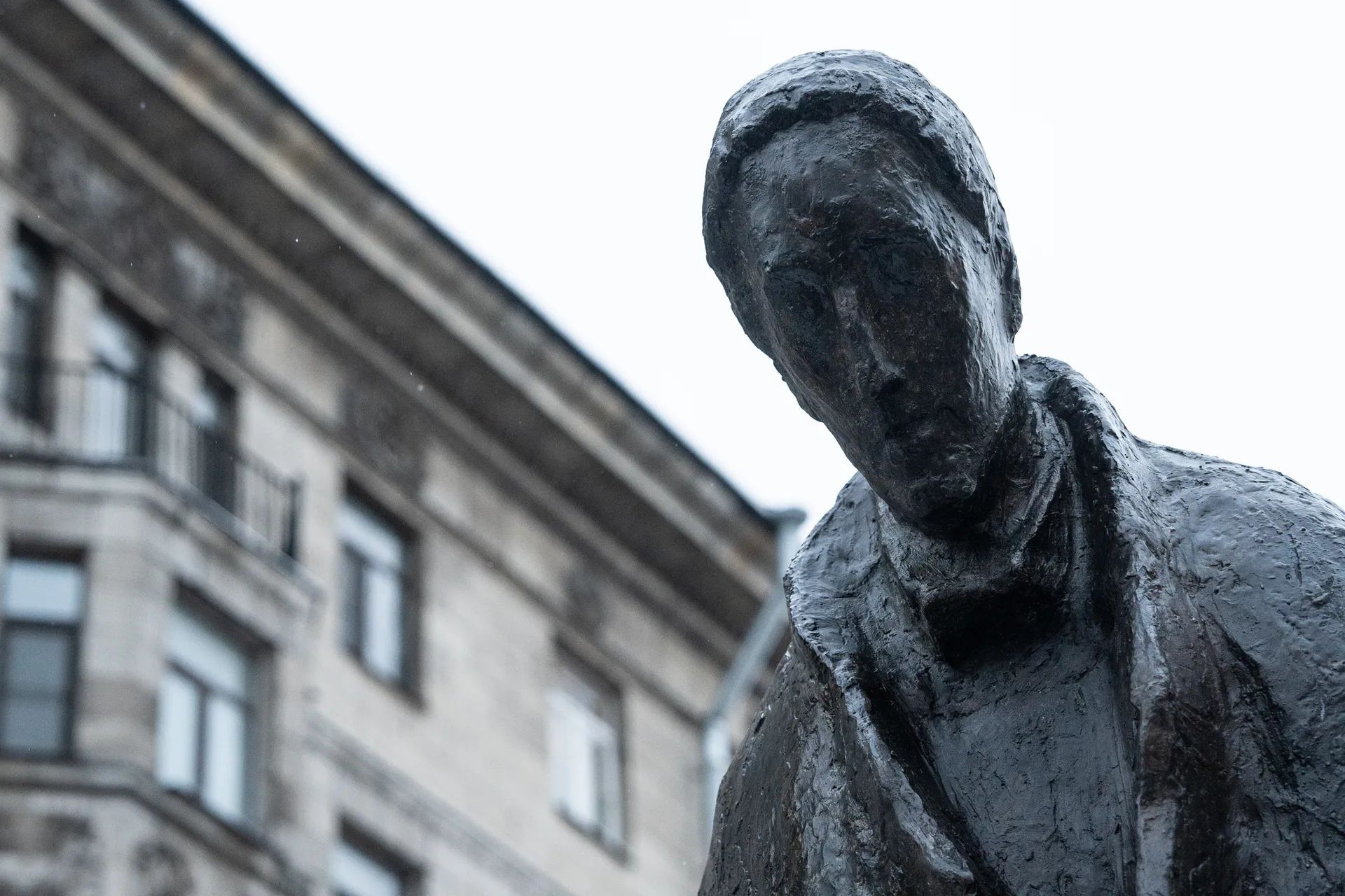 памятник ливанову и соломину в лондоне