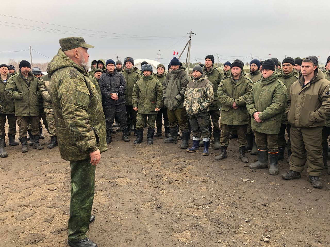 Где находятся мобилизованные солдаты. Мобилизованные военнослужащие. Полк 1307 Омск мобилизованные. Призывники мобилизация. Мобилизация на Украине.