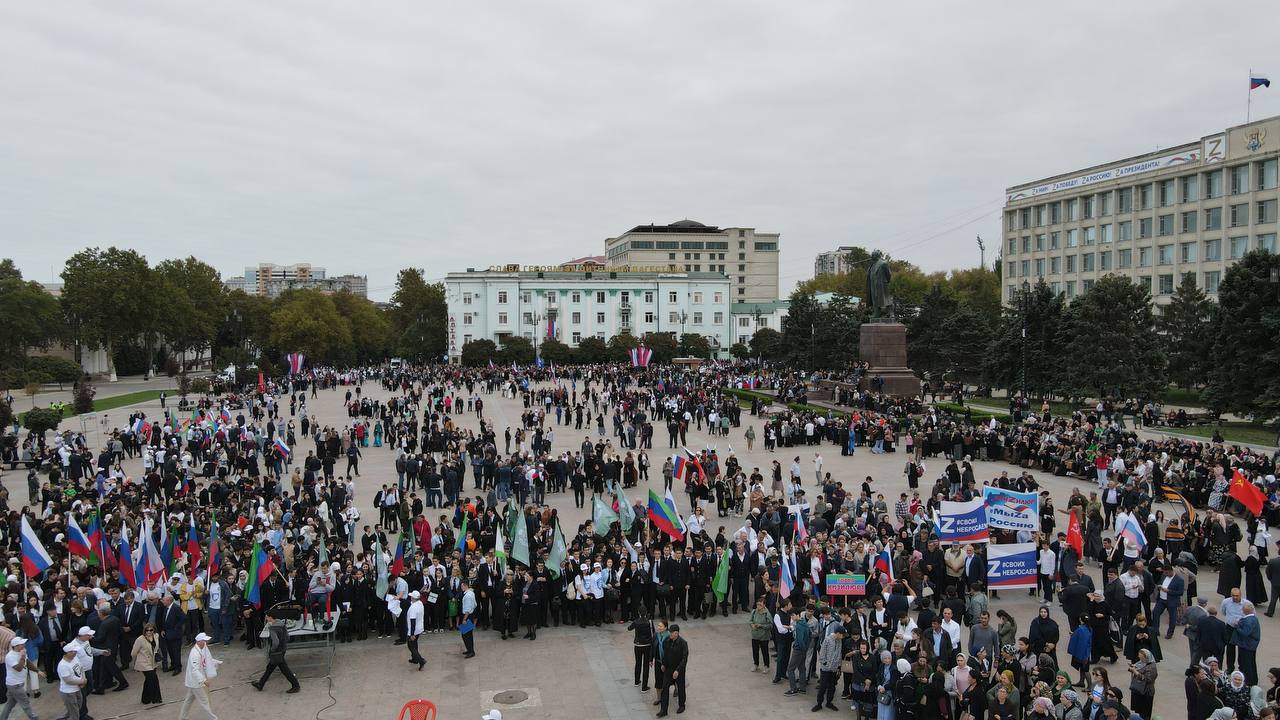 Площадь махачкалы