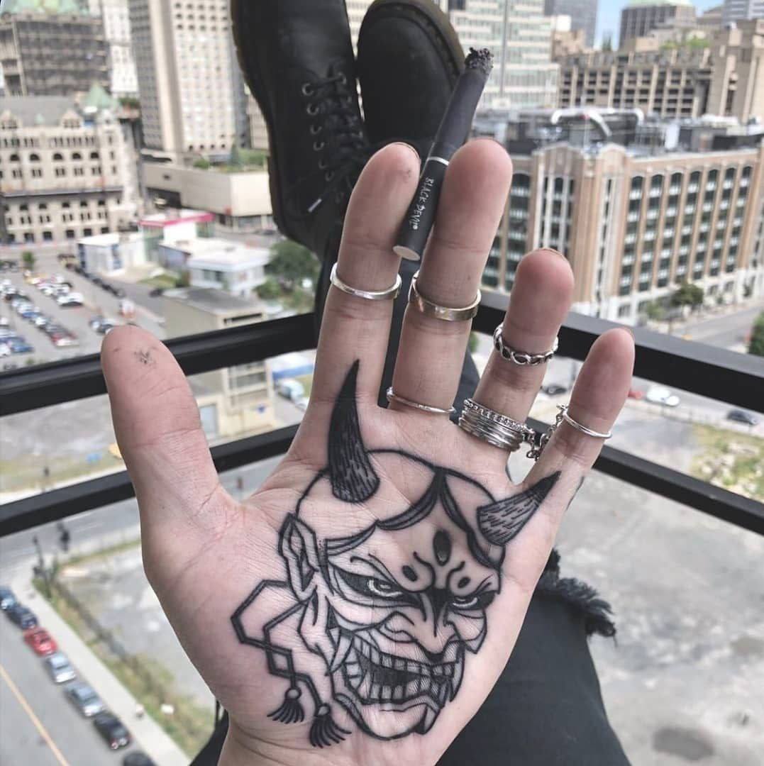 татуировка дьявола на руке